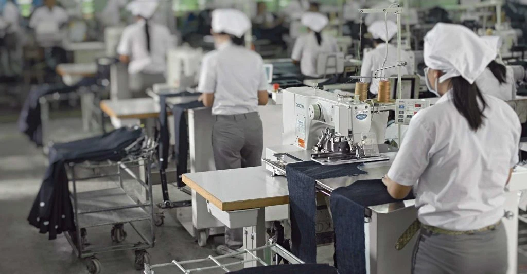 How Custom Clothing Manufacturers Are Innovating Apparel Industry Custom Clothing Manufacturers